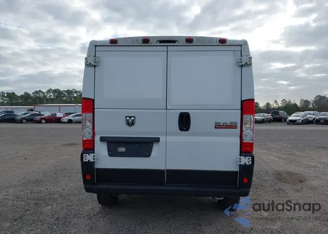 2020 Ram Promaster 1500 Low Roof 136 Wb из США, поврежденный, VIN 3C6TRVAG5LE105874